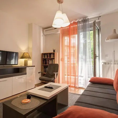 Sekula'S City Center Apartment Belgrad Dış mekan fotoğraf